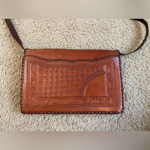 Vintage Leather Shoulder Purse from Mexico - Picture 10 of 15